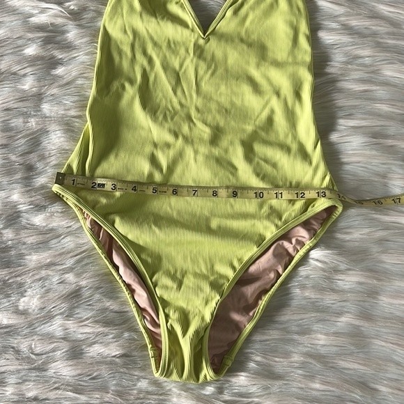 NWT Madewell Second Wave Ribbed Halter One-Piece Swimsuit in Exotic Pear - Picture 12 of 13